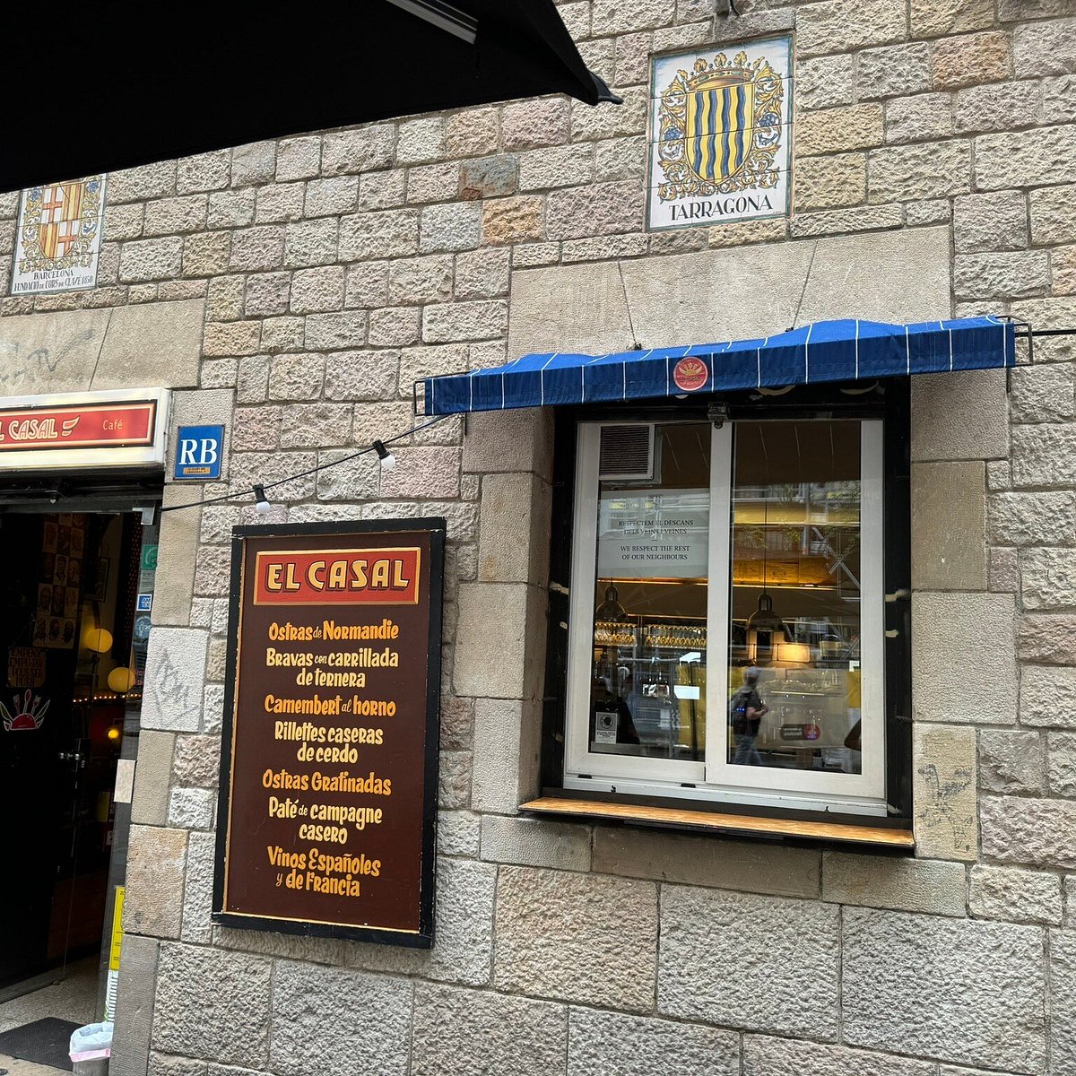 Experience an exclusive oyster dining journey at Casal, Barcelona’s refined seafood destination